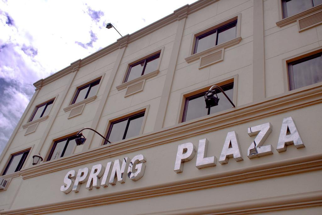 Spring Plaza Hotel Dasmarinas Εξωτερικό φωτογραφία