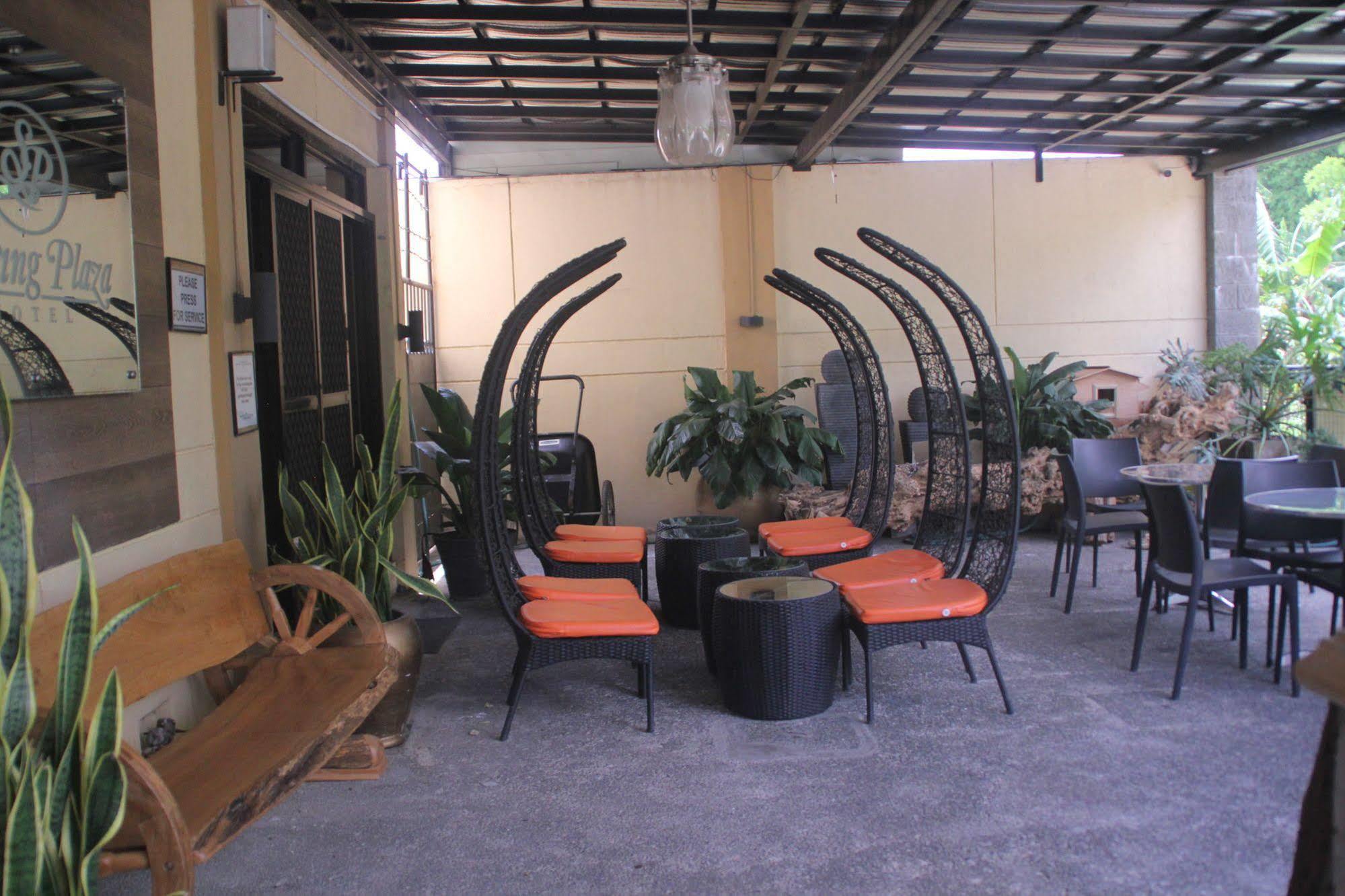 Spring Plaza Hotel Dasmarinas Εξωτερικό φωτογραφία